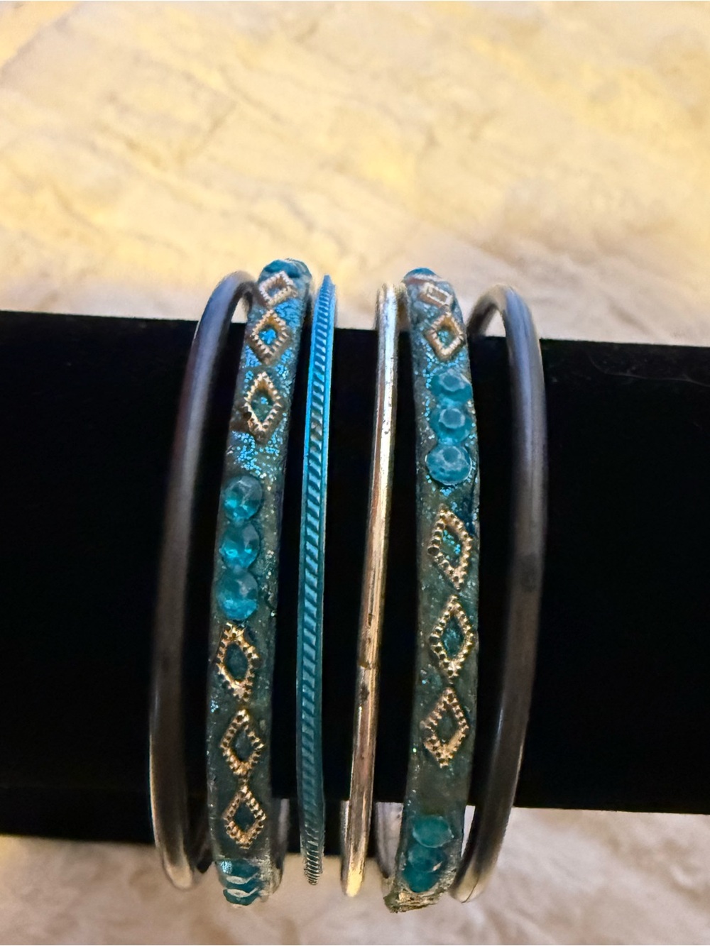J10 Set of 6 Turquoise Blue Gold Silver Stackable Bangle Bracelets
